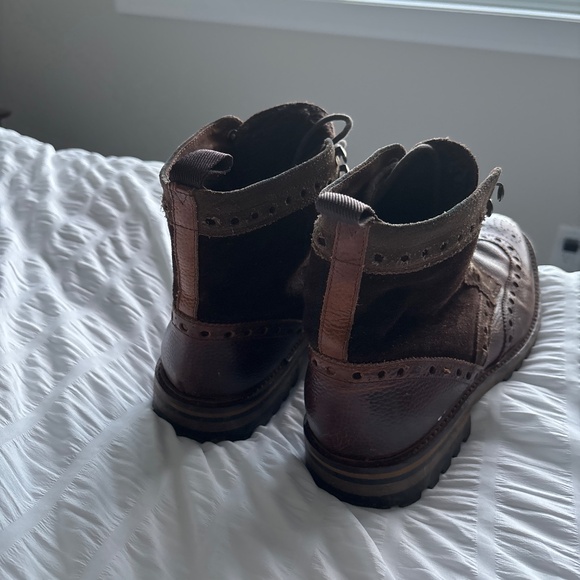 Men’s Boots - Picture 3 of 3